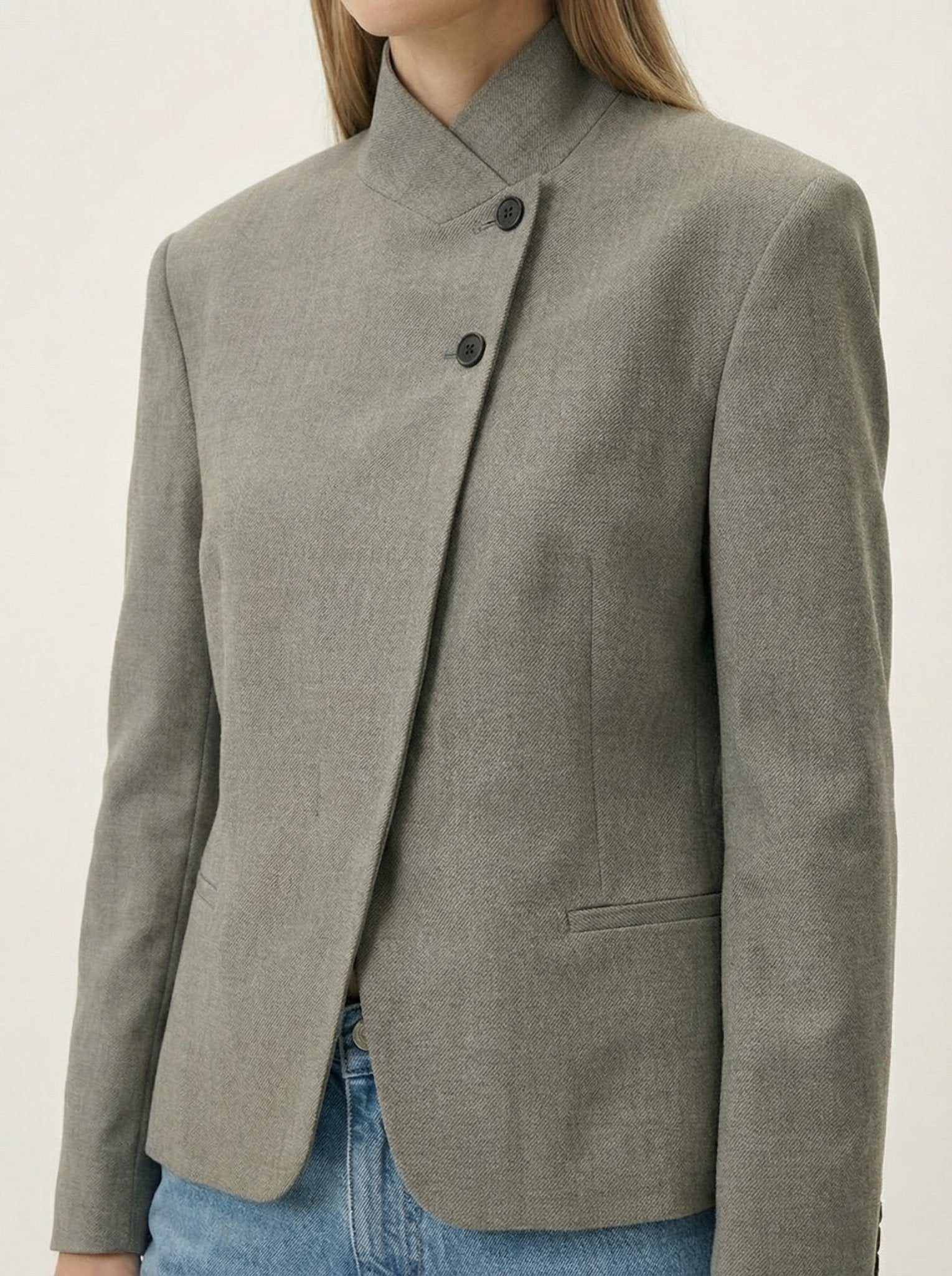 Contour Minimal Blazer