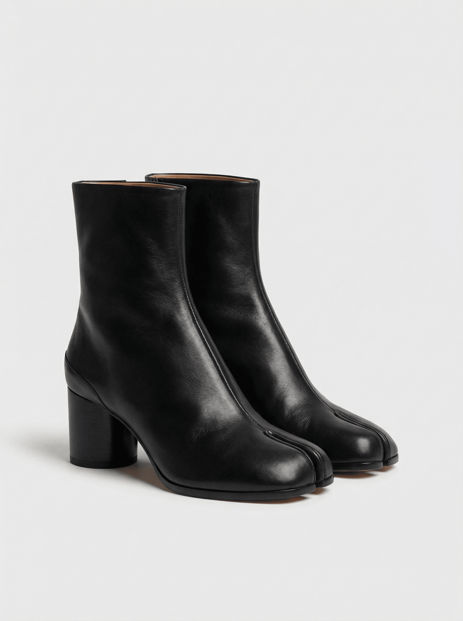 Noir Tabi Ankle Boots