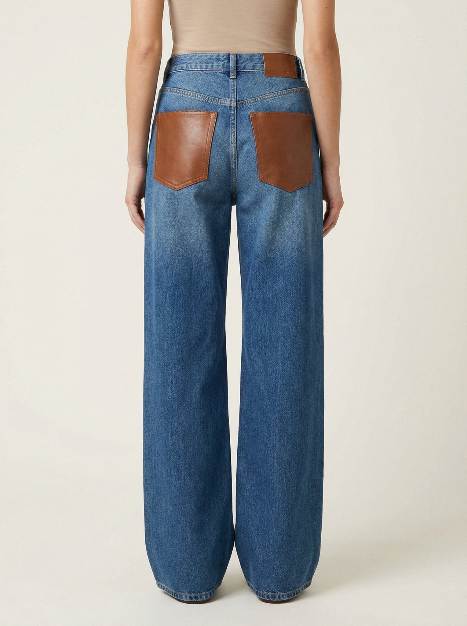 Saddle Patch Jeans - TUA. Milano #